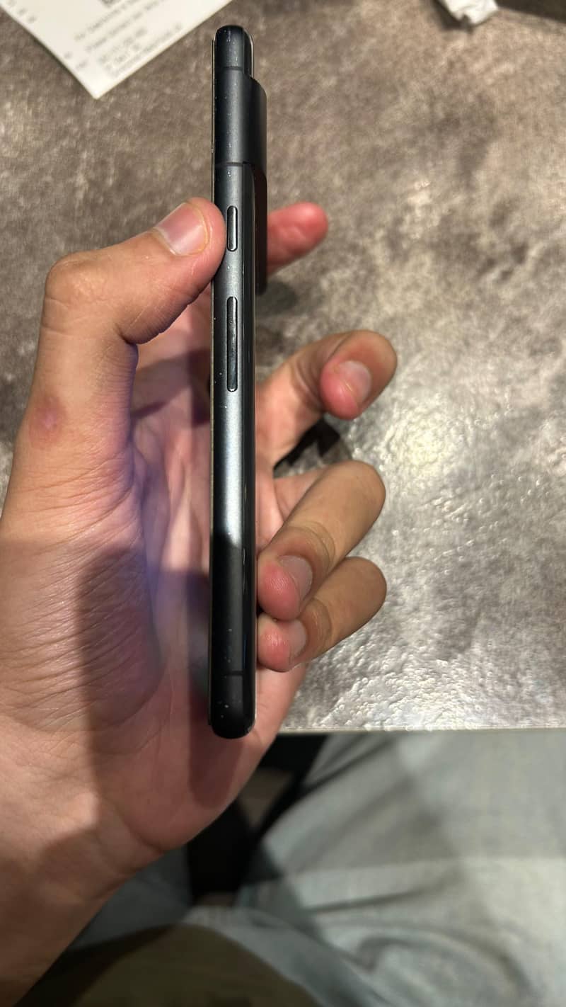 Google Pixel 7 3