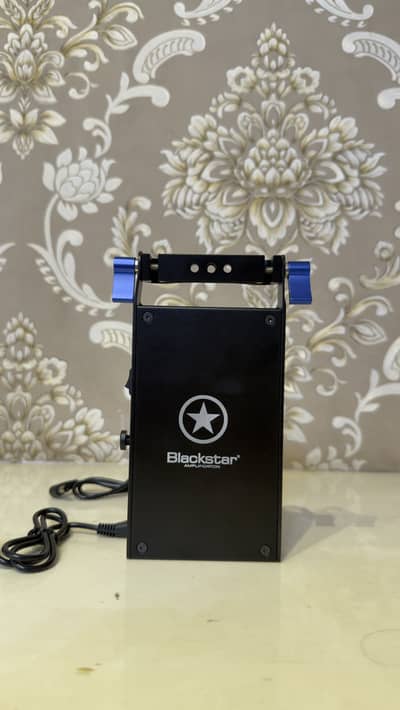 V-Mount Battery Power Adapter