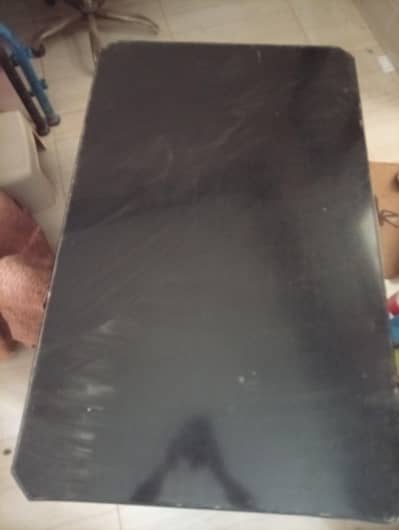 Table Between Room New Condition