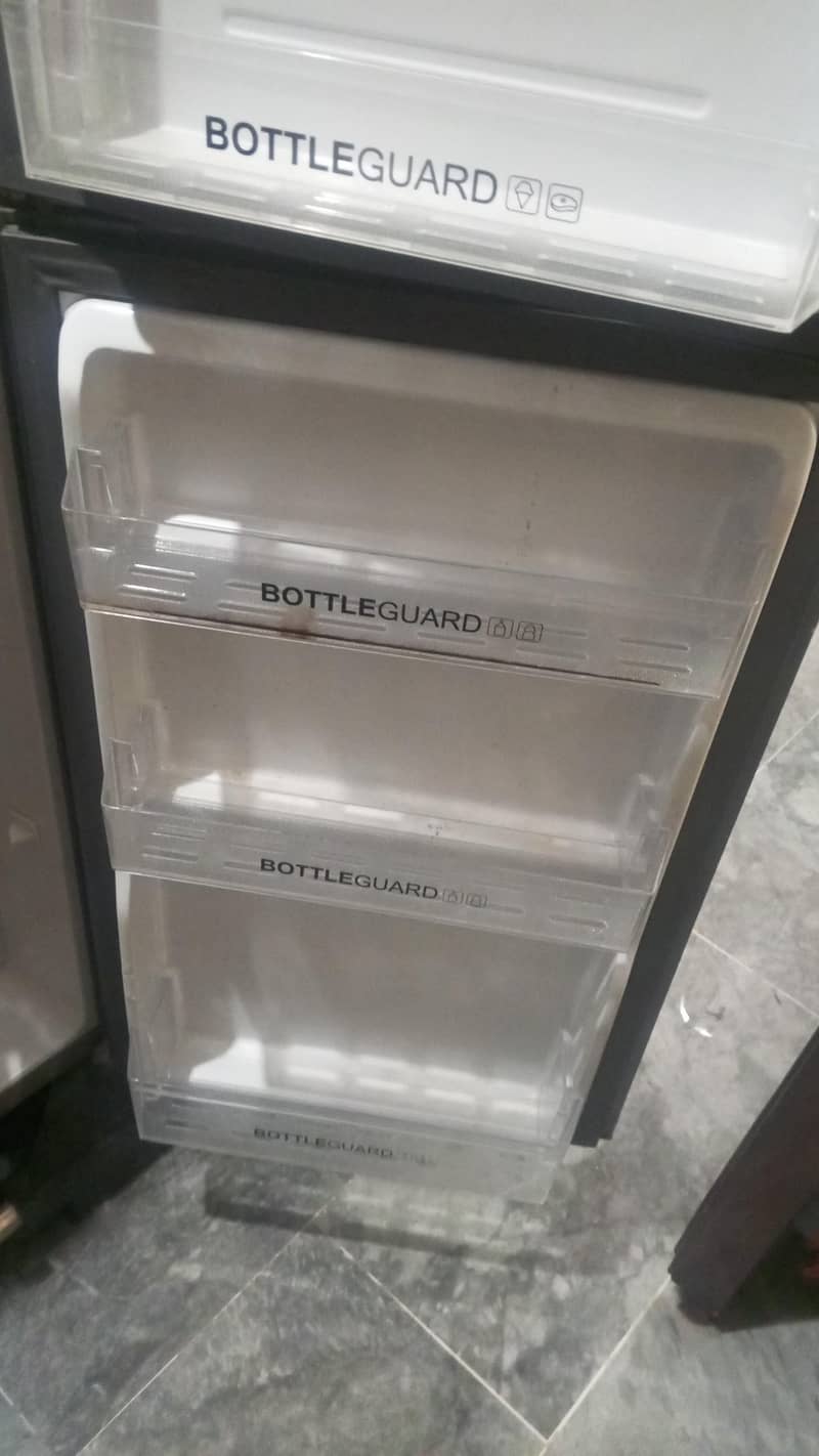 Mini Fridge 1