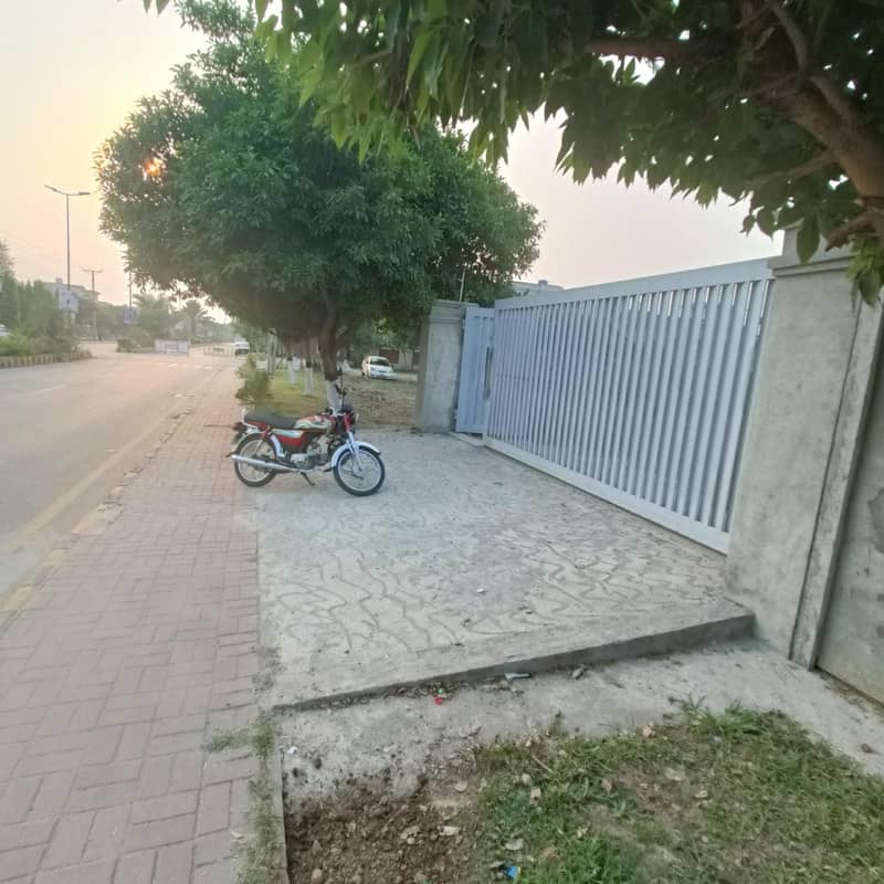 RESIDENTIAL PLOT FOR RENT 6