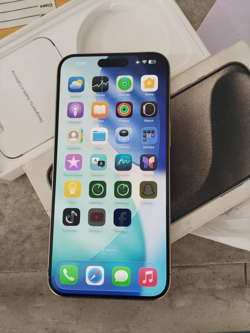Apple iPhone 15 Pro Max 5
