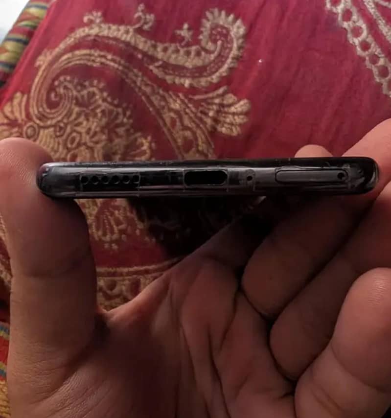 Tecno Spark 20 Pro Plus 2