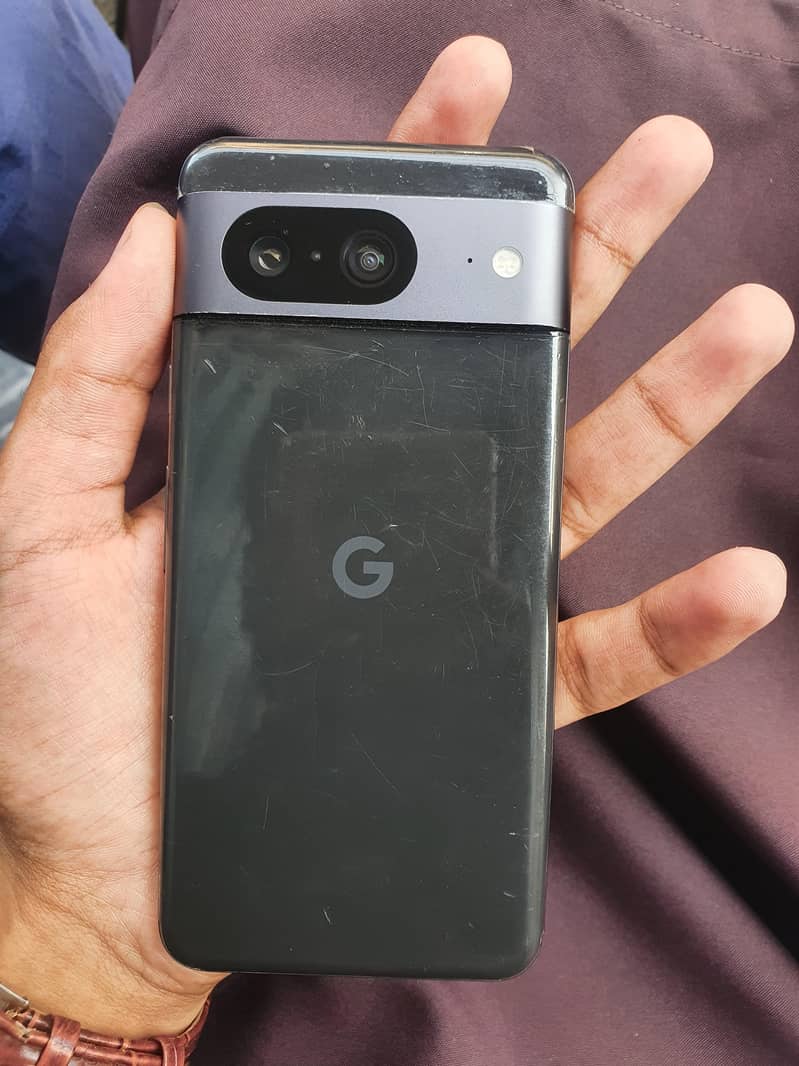 Google Pixel 8 1