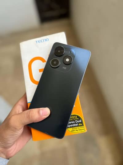 Tecno Spark Go 4/64 with box