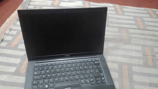 Dell Latitude 7490