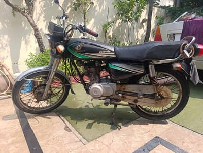 Honda CG 125 — 2014 Model For Sale