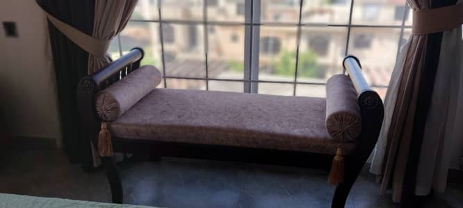 Beautiful Wooden Dewan with Cushions – Excellent Condition