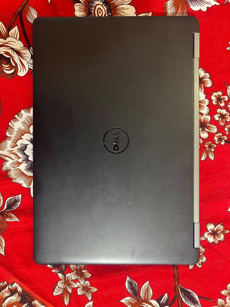 Dell Laptop 0