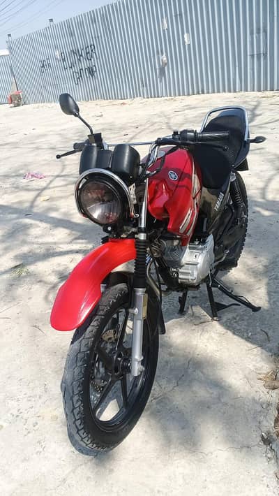 Yamaha YBR 125-G 2018 model for sale