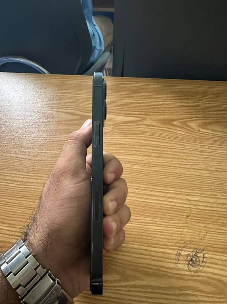 Apple iPhone 12 Pro Max 3
