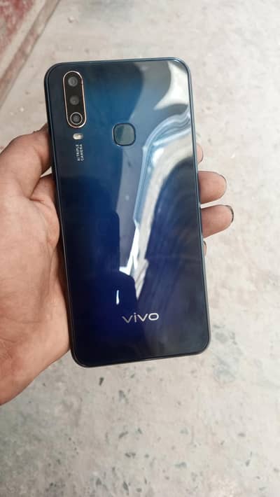 Vivo Y17