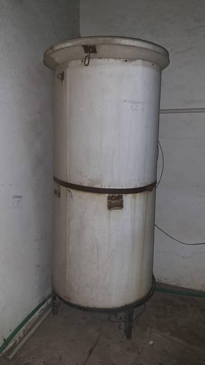 Gandum Parola / Gandum Storage