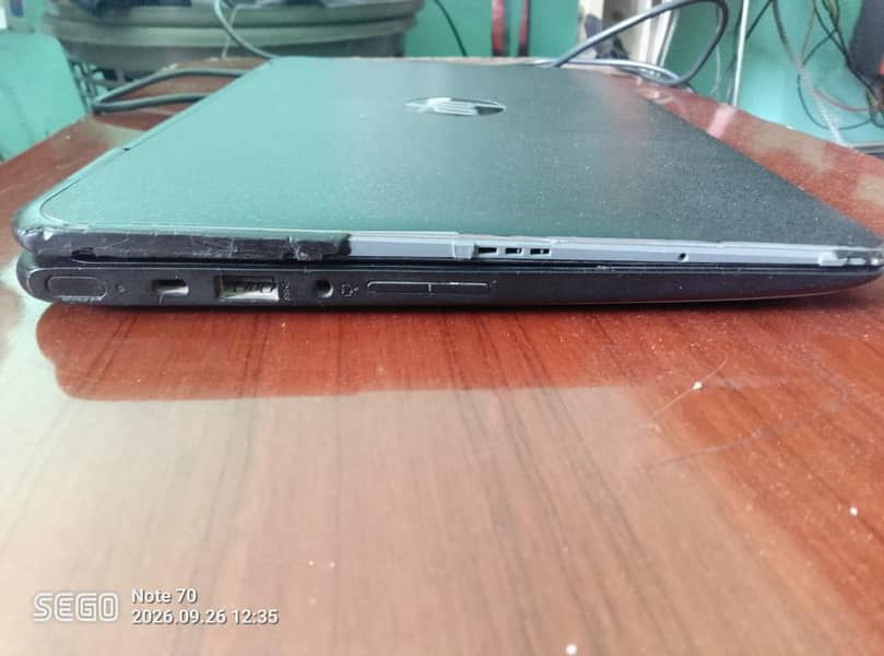 Laptop 9