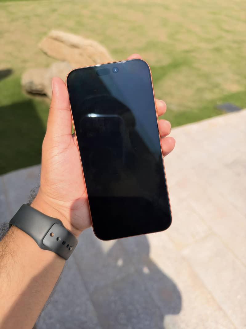 IPHONE 17 PRO MAX 5