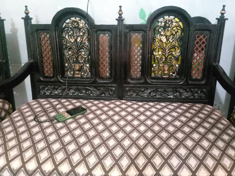 sofa set hai pora 0