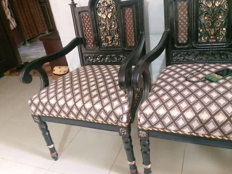 sofa set hai pora 1