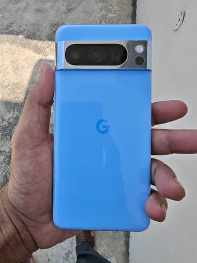 Google Pixel 8 Pro