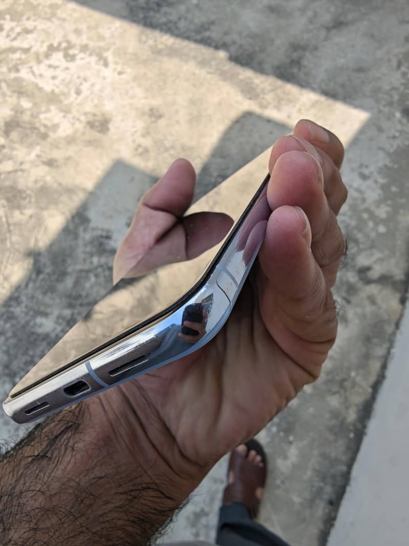 Google Pixel 8 Pro 1