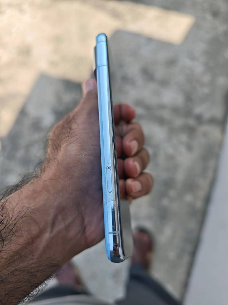 Google Pixel 8 Pro 4
