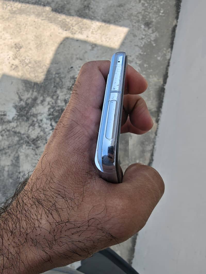 Google Pixel 8 Pro 6