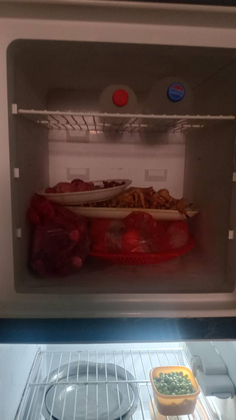 refrigerator 1