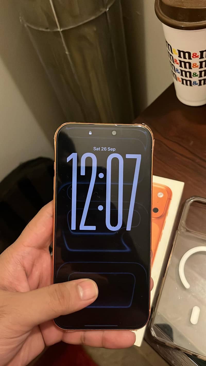 Apple iPhone 17 Pro Max 2