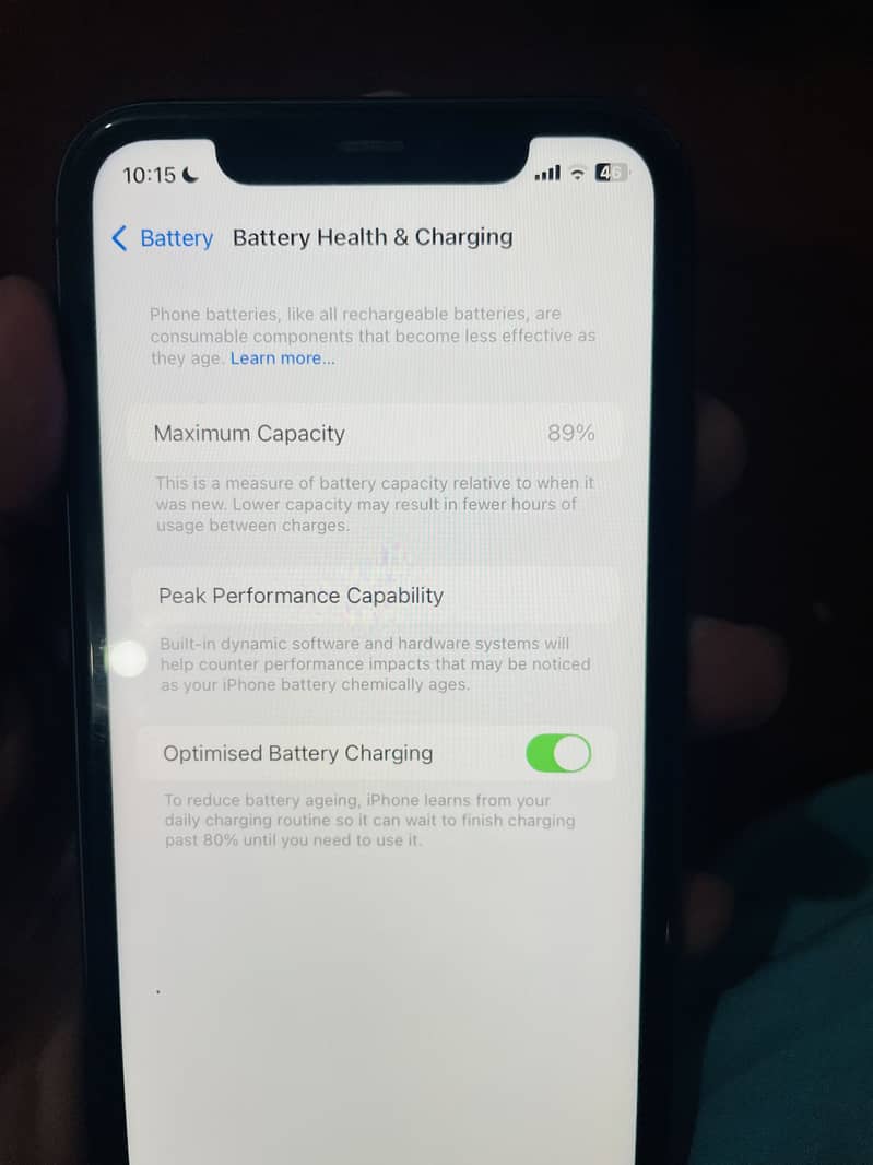 Apple iPhone 11 4