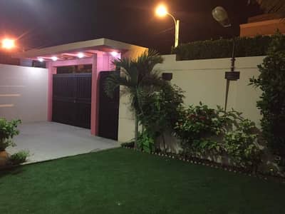 500 Yard Villa Available For Sale
