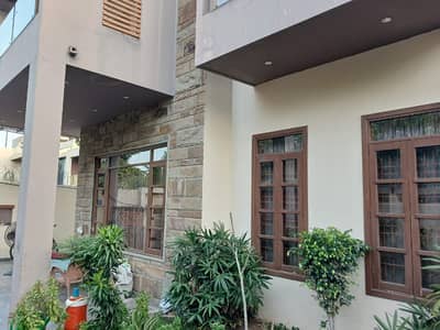 500 SQ Yard Villa Available For Sale
