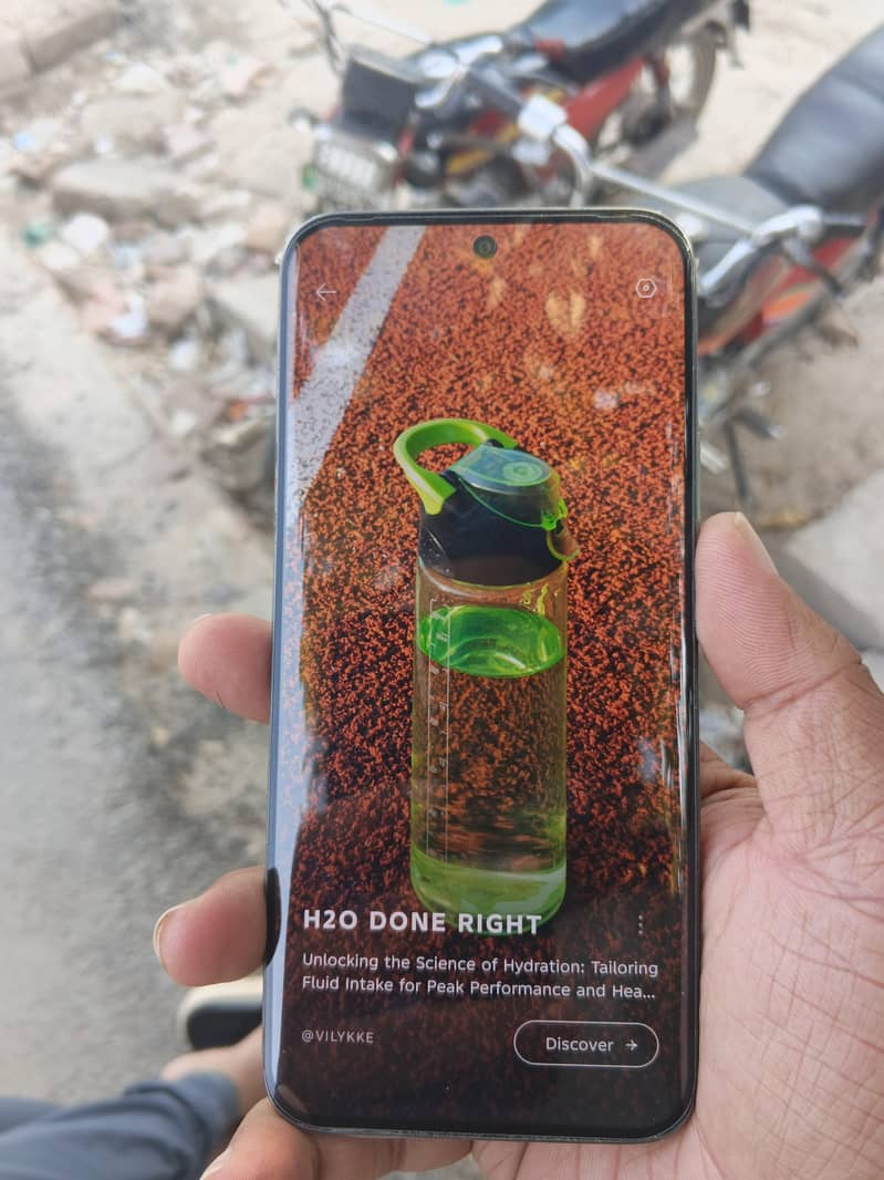 Tecno spark 40 pro plus+ 4