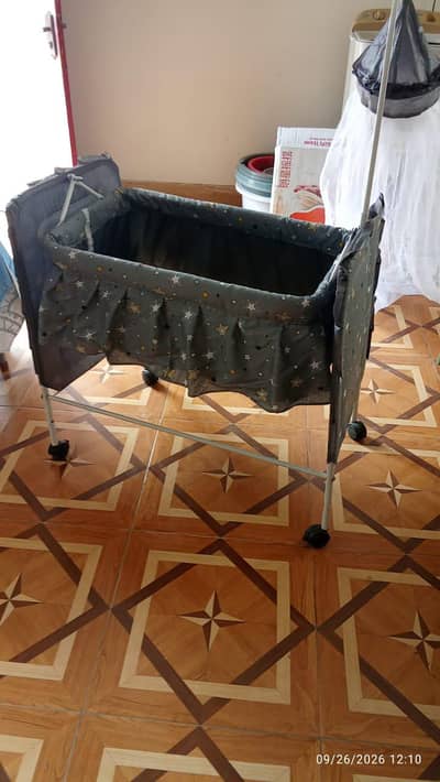 Brand new baby swing.