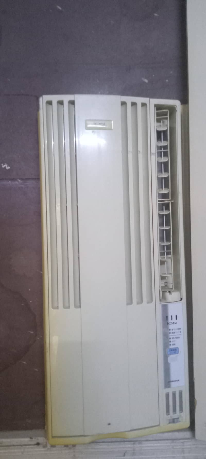 Window AC 0