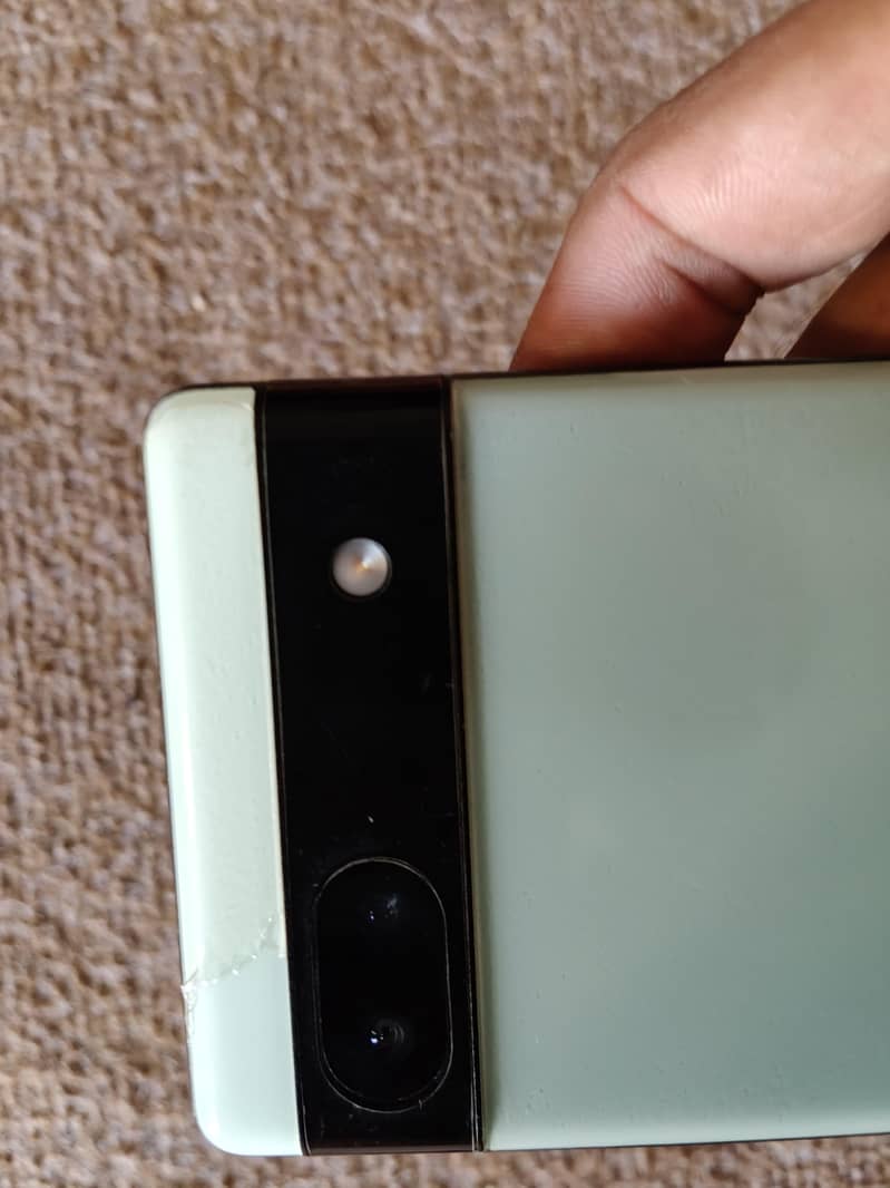 Google Pixel 6a 1