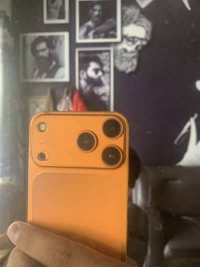 Apple iPhone XR convert 17 pro