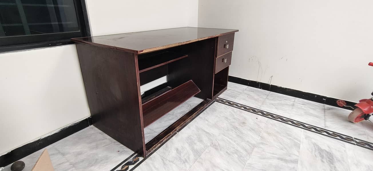 Office/Computer table 2