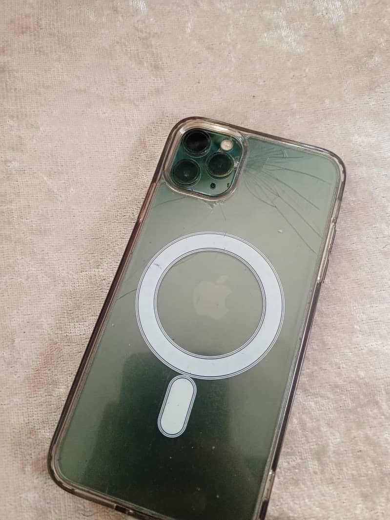 iPhone 11 Pro Max 0