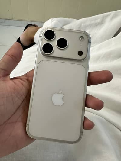 Apple iPhone 17 Pro Factory unlocked