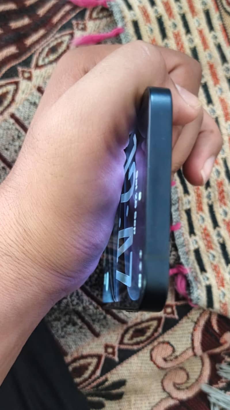 Apple iPhone 12 5