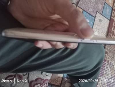 Sharp Aquos Zero 5g basic