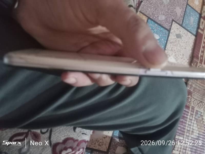 Sharp Aquos Zero 5g basic 0