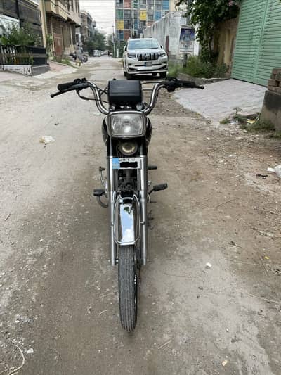  superstar 70 2025 – First Owner – 13,000 KM – Excellent Condition