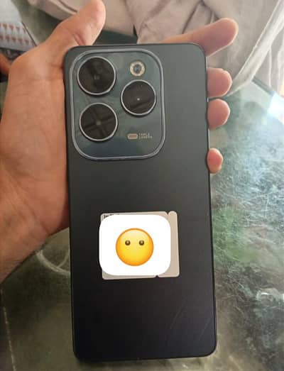 Infinix Hot 40