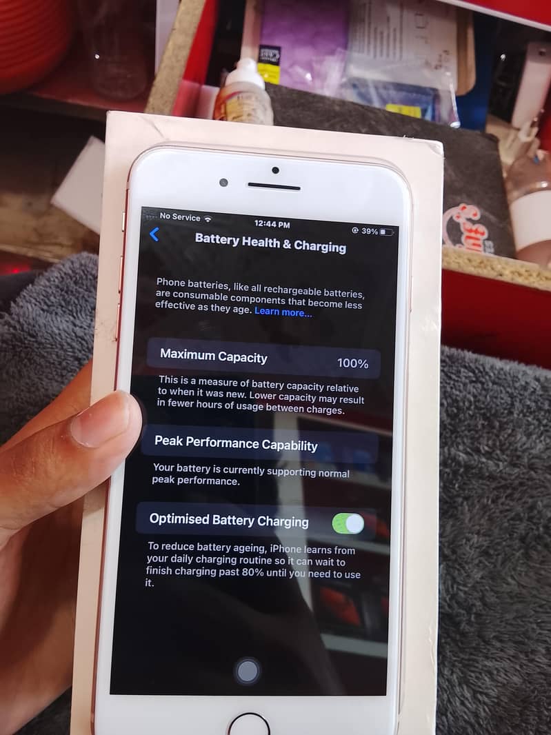 Apple iPhone 8 Plus 7