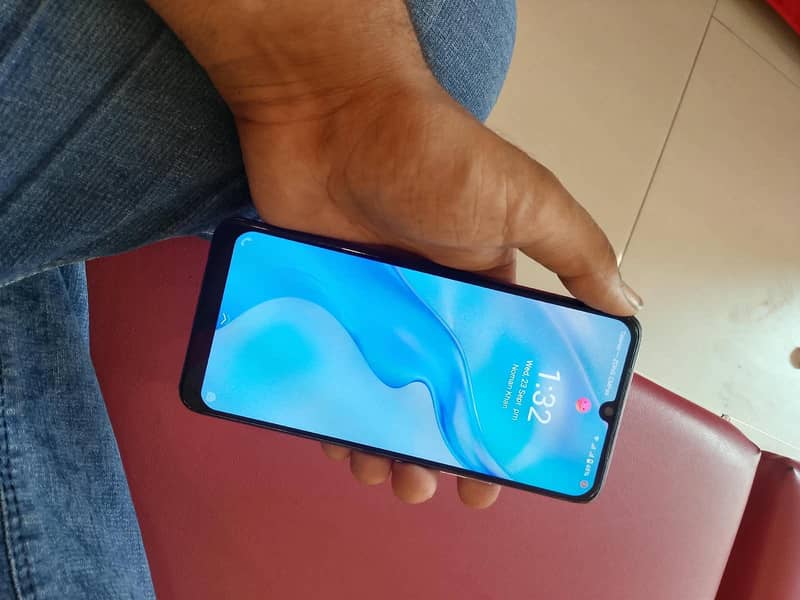 Vivo V21 3