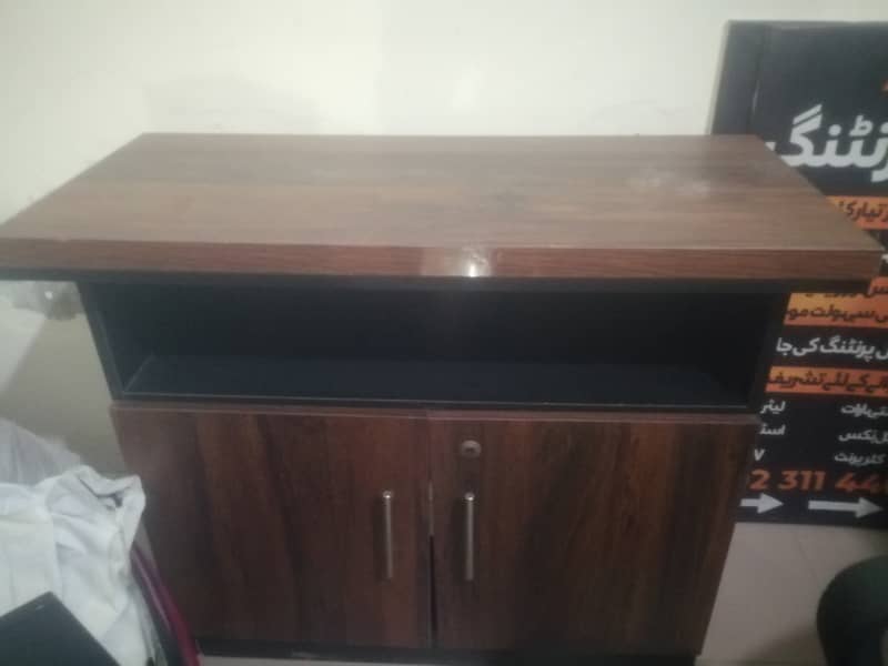Side Table 0
