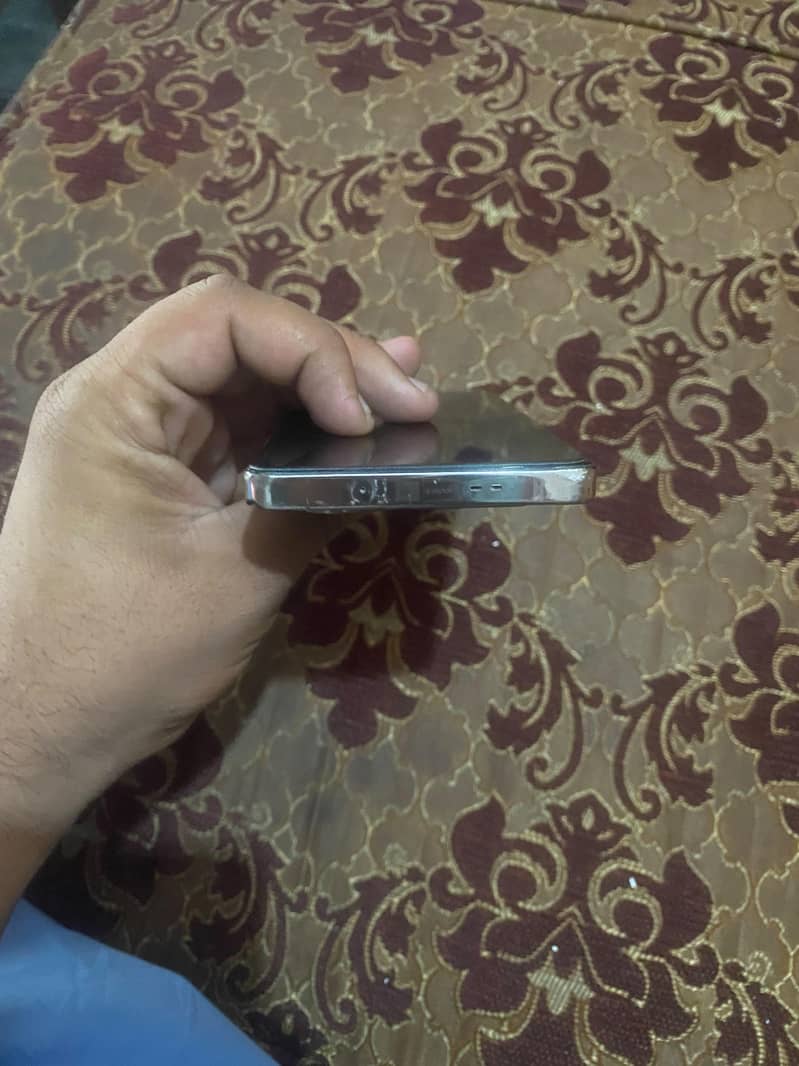 Infinix Note 40 3