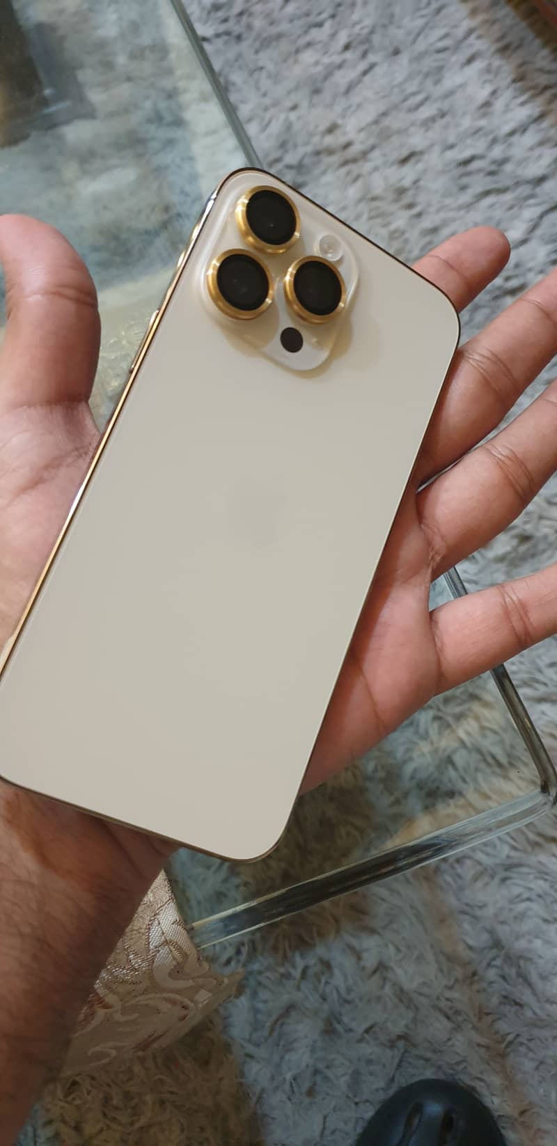 Apple iPhone 14 Pro Max 0