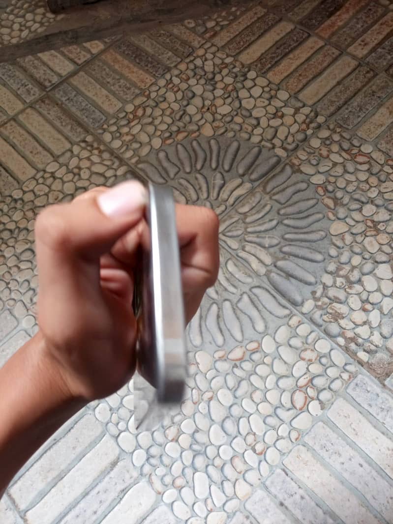 Apple iPhone 12 Pro 2