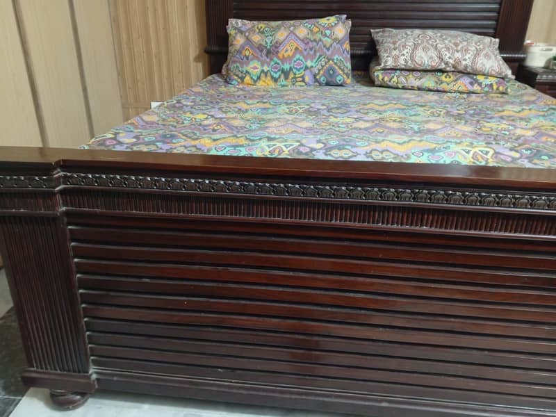 Chinioti  bed 6